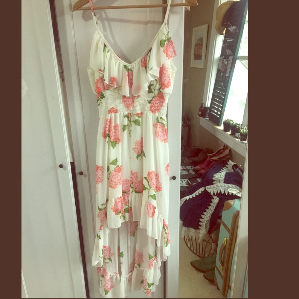 Hi-lo white floral dress